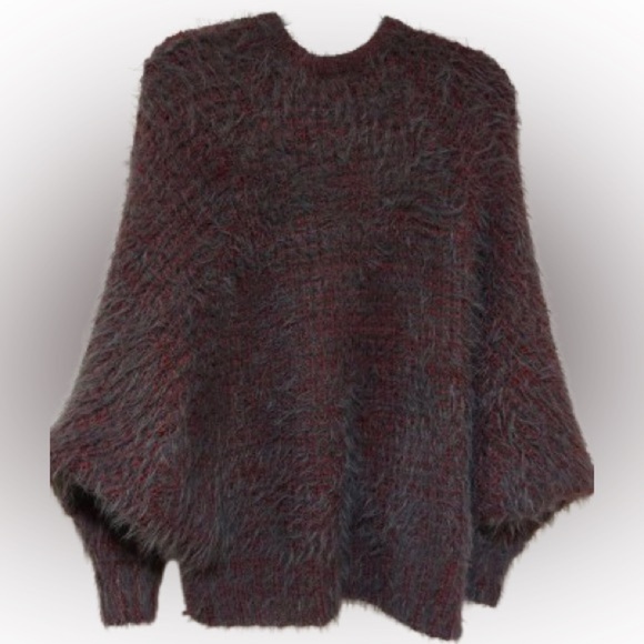 Urban Outfitters Women's Grey and Burgundy Sweater Small/Petite - Picture 1 of 11